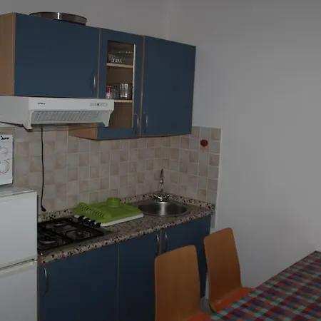 Paula 3* Starigrad Paklenica