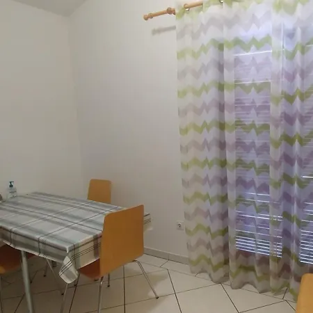 Guest house Paula 3*
